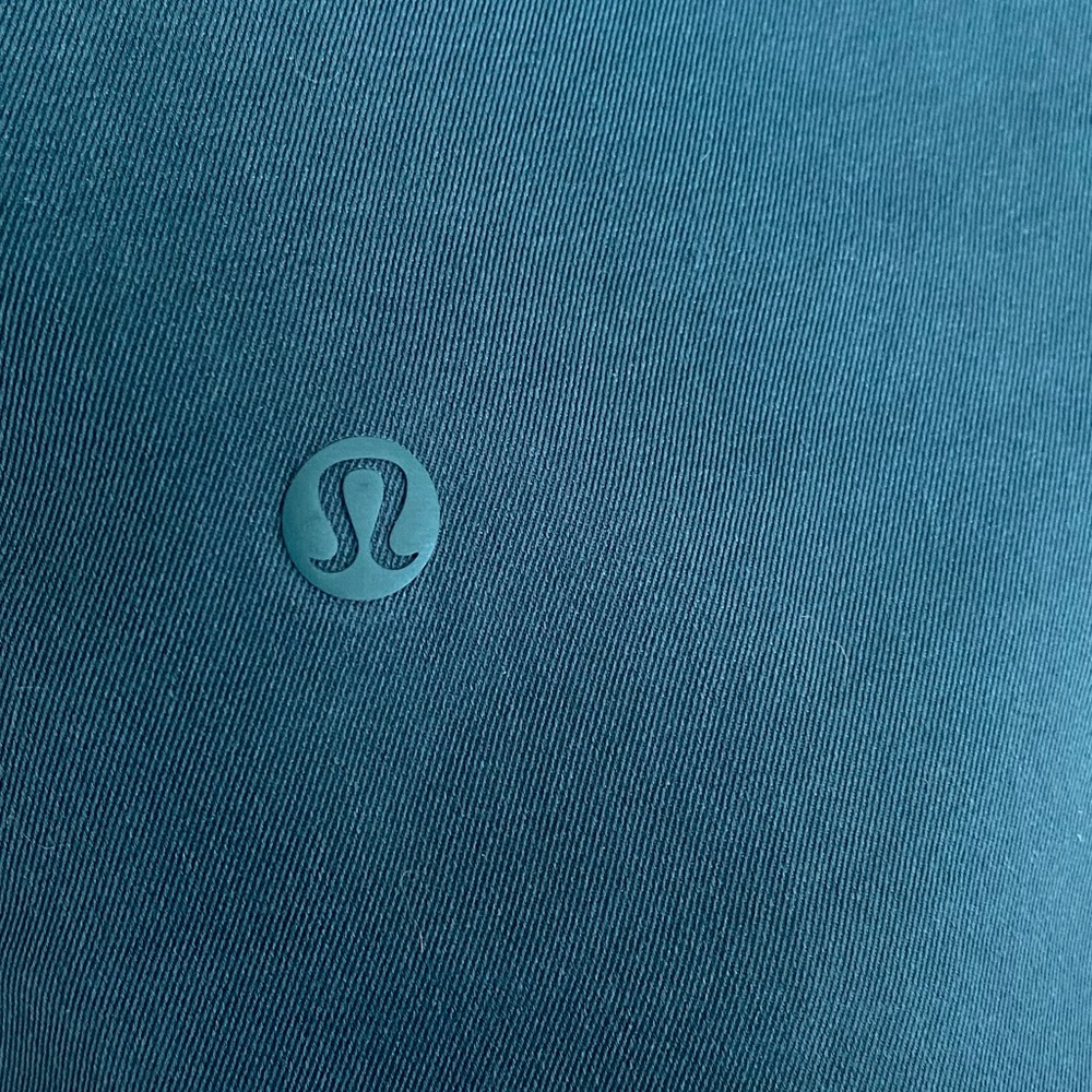 Lululemon Rain Jacket - Picture 12 of 13